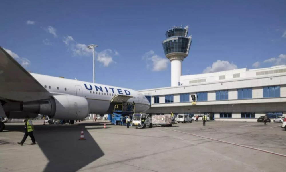 United Airlines: Ξεκινά πάλι εποχικές πτήσεις μεταξύ Αθήνας - Νέας Υόρκης - Τι σημαίνει για τον τουρισμό